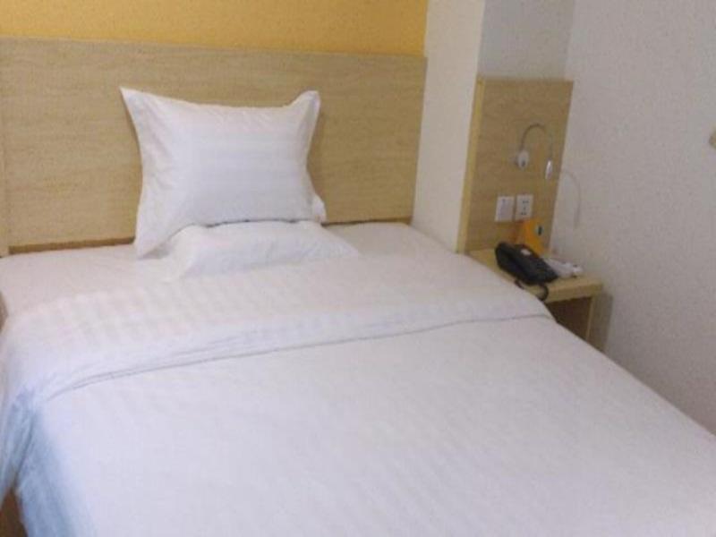 7Days Inn Shantou Coach Terminal Huang He Road エクステリア 写真