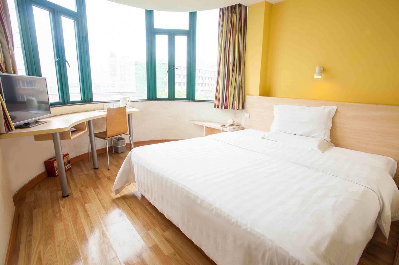 7Days Inn Shantou Coach Terminal Huang He Road 部屋 写真