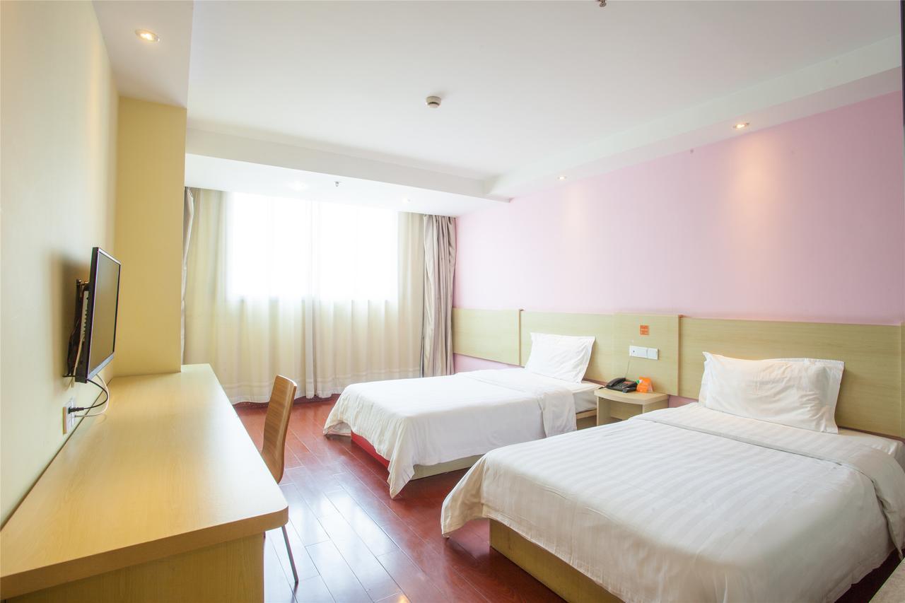 7Days Inn Shantou Coach Terminal Huang He Road エクステリア 写真